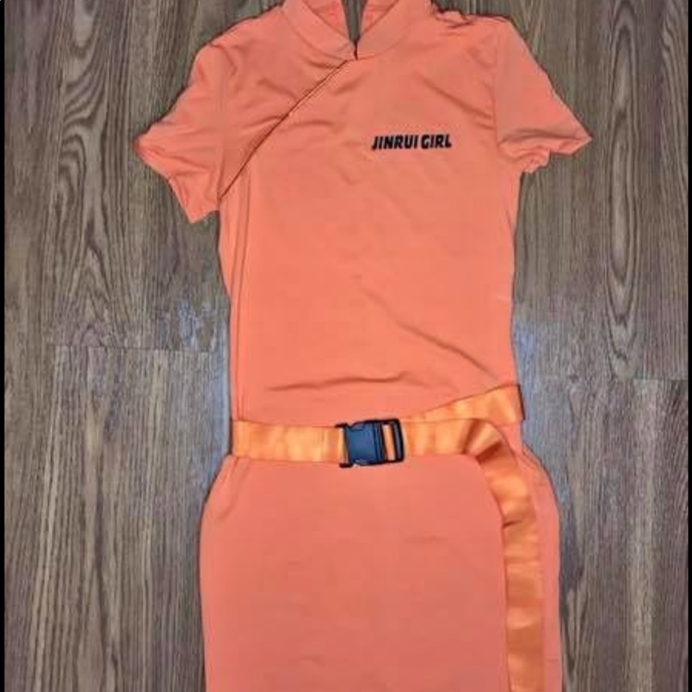 Jinrui Orange dress